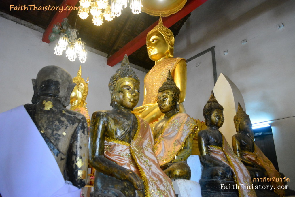 ความงดงามของพระพุทธรูปโบราณในพระอุโบสถ